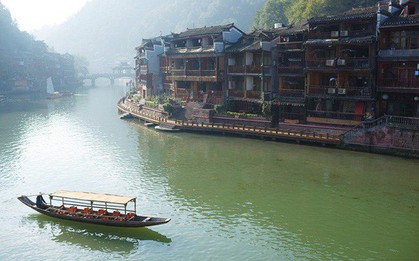 Chẳng cần mệt mỏi đi tour, một chuyến bay thẳng tới “Thiên đường cổ đại” Trương Gia Giới, tại sao không?