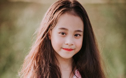 Càng lớn, "bản sao nhí” của Chi Pu càng xinh đẹp không thua gì "bản gốc"