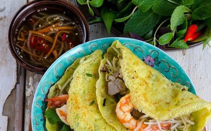 Có gì trong con ngõ ăn uống "thần thánh" được dân Đại học Y Hà Nội truyền tai nhau?