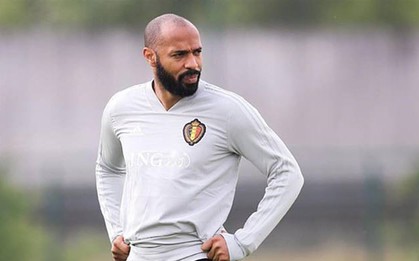 Thierry Henry lâm cảnh "tiến thoái lưỡng nan"
