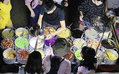 Chè bột lọc heo quay: vượt mọi giới hạn ẩm thực, thách thức mọi tín đồ ăn uống khi đến Huế