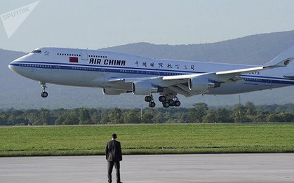 Nghi ngờ phi công hút thuốc lá trong buồng lái khiến máy bay hạ độ cao đột ngột hơn 7000m