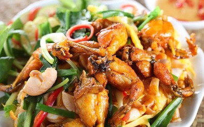 Mưa gió ở nhà xem World Cup thì sao không nhấc máy gọi ngay mấy món ship online "xôi thịt" này mà đánh chén