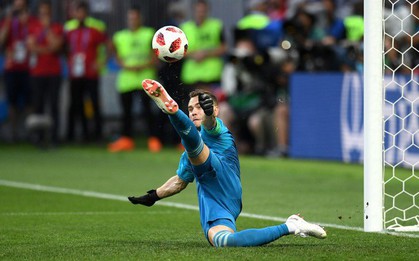 Người hùng Nga khiến De Gea phải hổ thẹn: Từng là "tội đồ", 11 năm không giữ sạch lưới