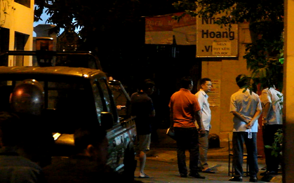 Dùng búa đánh vào đầu người đàn ông khi đang xem World Cup rồi về nhà kể cho vợ