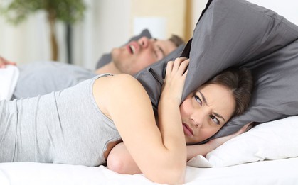 Giảm ngay tình trạng ngáy ngủ với loạt giải pháp đơn giản này