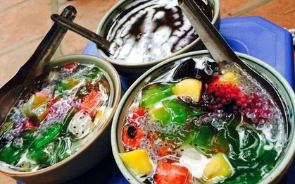 Dạo một vòng các trường cấp 3 Hà Nội để tìm ra "hoa khôi" trong vô vàn hàng ăn vặt