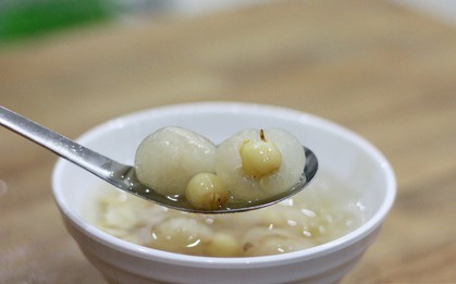 3 địa chỉ bán chè sen nhãn lồng có tiếng, giá cả phải chăng ở Hà Nội