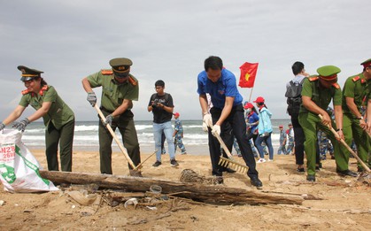 Lễ ra quân Chiến dịch "Hãy làm sạch biển" năm 2018