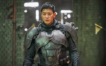 Phim 500 tỉ của Kang Dong Won khởi đầu buồn bã tại phòng vé Hàn