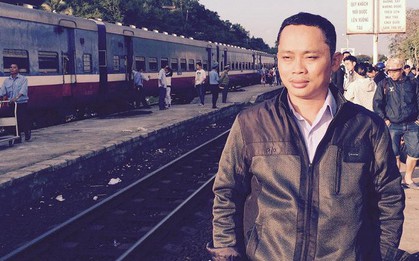 Kỷ niệm lạnh sống lưng ngồi cùng xe hiệp sỹ rượt cướp