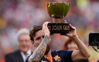 Messi nổ súng, Barca giành Cúp giao hữu trước thềm mùa giải mới