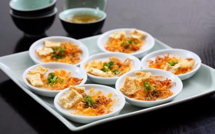 Tưởng chỉ là "món nhà nghèo" ngày xưa, nhưng giờ tóp mỡ lại là topping được chào đón nhiệt tình