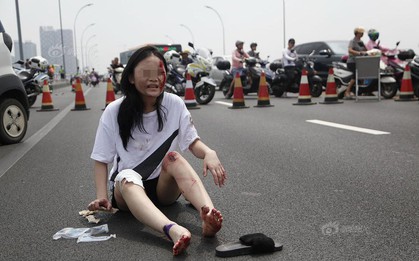 Trung Quốc: Tài xế xe điên đâm chết 6 người, làm bị thương 12 người do mâu thuẫn tình cảm