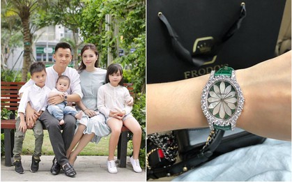 Vừa sắm đồng hồ 2 tỷ vừa biết mình đang mang bầu bé gái: Người hạnh phúc nhất hôm nay chính là hot mom Hằng Túi!