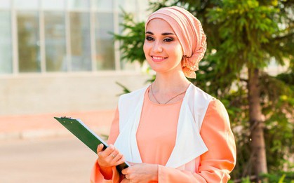 Những điều thú vị về giáo dục của Bahrain, quốc gia vừa bị tuyển Việt Nam đánh bại: Đi học miễn phí, nam nữ trong trường tách riêng