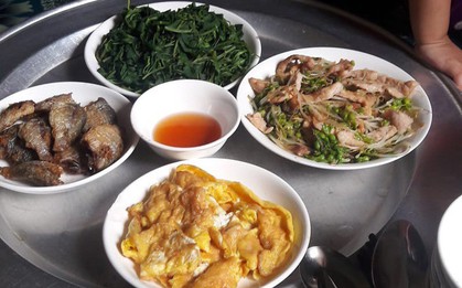 Khoe mâm cơm 40k cho 4 người ăn ở Thủ đô, mẹ trẻ được khen khéo đi chợ nhưng nhiều chị em thắc mắc "Thịt gì mà có 10k?"