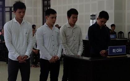 Bà chủ quán bánh canh kêu con trai chém người vì tưởng nhóm thanh niên chọc ghẹo con gái mình