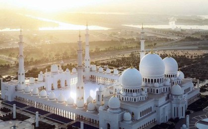 Trước giờ tranh giải đồng của tuyển Việt Nam với UAE, đây là những điều ít ai biết về xứ sở xa hoa và huyền bí bậc nhất Trung Đông