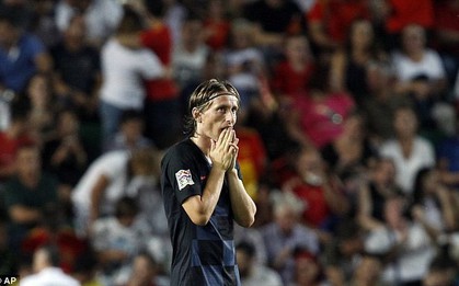 Á quân World Cup 2018 nhận thất bại không tưởng trước Tây Ban Nha