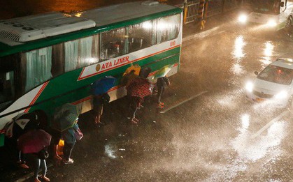 Philippines mở kho gạo bị tịch thu cứu trợ dân trong siêu bão Mangkhut
