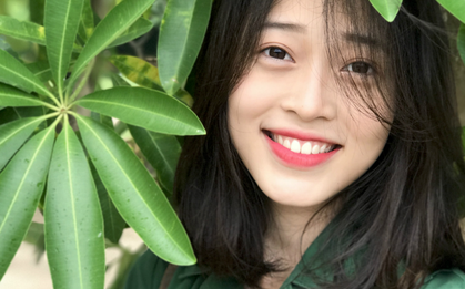 Đi học quân sự thôi mà Á hậu 1 Phương Nga đã cho ra cả "rổ" ảnh sống ảo thần thái đỉnh cao