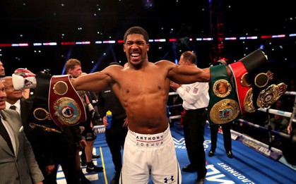 Hạ knock-out võ sĩ người Nga, Anthony Joshua bảo vệ thành công 4 đai thế giới