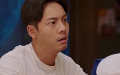 “Hai lúa” Trần Vỹ Đình chẳng cần lời hoa mỹ nào vẫn tán đổ được Mã Tư Thuần trong "Niên Đại Tranh Hồng" bằng cách này!