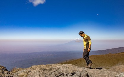Hoàng Lê Giang - Tuổi trẻ nên biết không thỏa mãn để mở rộng hơn những giới hạn bản thân