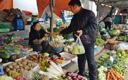 Rau xanh tăng giá từng ngày vì rét