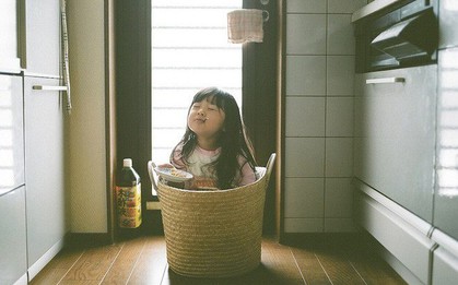 Tâm thư ông bố bác sĩ gửi con gái còn nhỏ đã phải đi trực cùng bố, mẹ đi tu nghiệp 1 năm mới gặp một lần gây xúc động