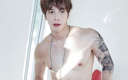 Hậu scandal gian lận, Yonghwa (CNBLUE) bị hạn chế xuất hiện trong các show truyền hình
