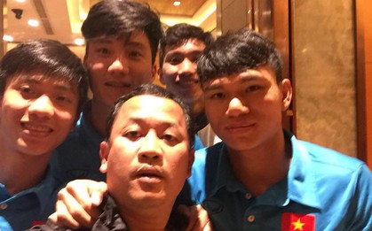 "Cánh tay nối dài" của HLV Park Hang Seo chia sẻ xúc động về kỳ tích lịch sử của U23 Việt Nam
