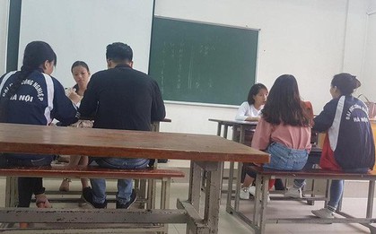 Vì sao sinh viên "cắn răng" đóng tiền “chống trượt” tiếng Anh?