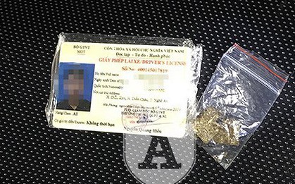 Đi "bão" mừng chiến thắng của tuyển quốc gia Việt Nam, không quên cầm theo… cần sa
