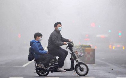 Ra chợ mua rau, đôi vợ chồng cao tuổi ở Trung Quốc đi lạc 9 tiếng vì sương khói ô nhiễm