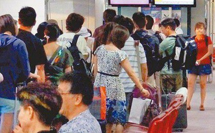 Bộ Ngoại giao lên tiếng vụ 152 du khách Việt "mất tích"