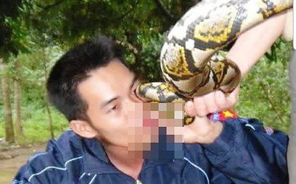 Kẻ giết trăn quý, uống máu khoe Facebook bị bắt vì chở "hàng nóng"