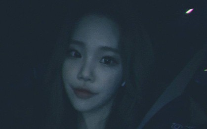 Quyết không chịu xinh một cách bình yên, JooE (MOMOLAND) lại dọa ma người nhìn