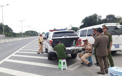 Bị phát hiện dương tính với ma túy, tài xế xe khách nói "que thử hư"