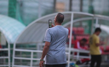 Đến TP.HCM, U22 UAE "do thám" và ghi hình buổi tập U22 Việt Nam
