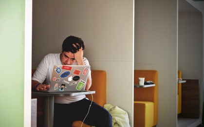 Một thế hệ mệt mỏi: 4 lý do khiến thanh niên hiện nay trông luôn kiệt sức