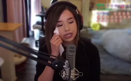 Làm streamer nổi tiếng đâu phải "dễ ăn", họ phải đánh đổi hàng trăm thứ!