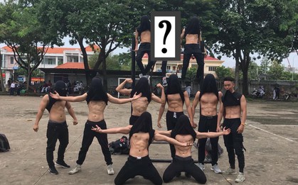Lóa mắt trước dàn nam sinh khoe cơ bụng 6 múi cuồn cuộn ngay giữa sân trường: Bạn học nhà người ta chưa bao giờ làm mình thất vọng!