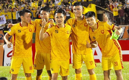 Đánh bại Phố Hiến trong trận play-off kịch tính, Thanh Hoá FC chính thức trụ hạng V.League