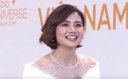 Chết cười khi nghe thí sinh "Hoa hậu Hoàn vũ" trả lời phỏng vấn lạc đề 30 cây số!