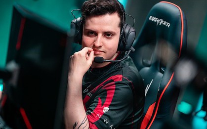 "Lão tướng" sOAZ tố xạ thủ trẻ tuổi JackeyLove phá game, cố tình thua khi đấu xếp hạng