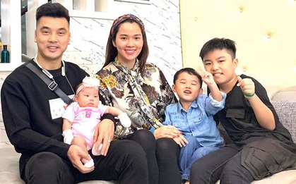 Vợ chồng Ưng Hoàng Phúc tổ chức sinh nhật cho con trai, Idol một thời nay một nách 3 nhóc tỳ rồi
