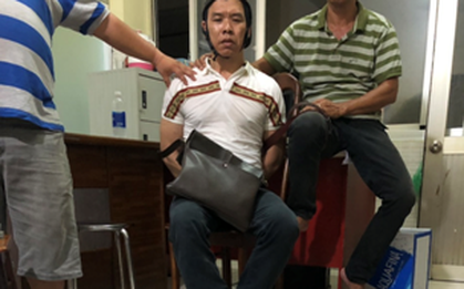 Bắt 2 đối tượng cùng 17 bánh heroin và 6kg ma tuý trên xe ô tô ở đường phố Sài Gòn