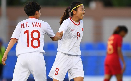 Bóng đá nữ SEA Games 30: Thắng "set tennis trắng" trước Indonesia, tuyển Việt Nam tạm vượt Thái Lan để độc chiếm ngôi đầu bảng
